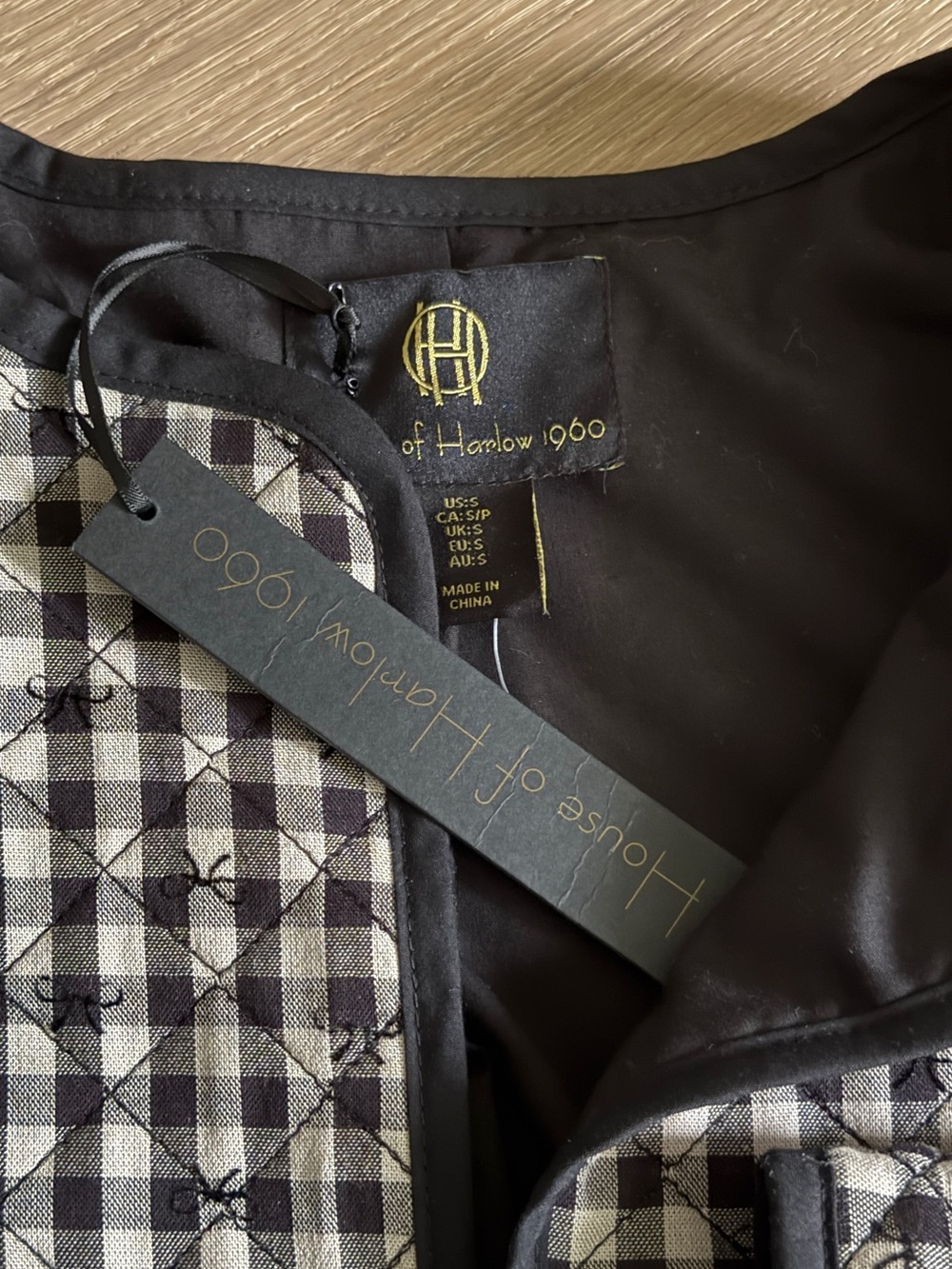 Harlow Black & White Houndstooth Cropped Blazer - Picture 4 of 4